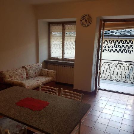 Casa Cippilippi Apartment Saint-Vincent Luaran gambar